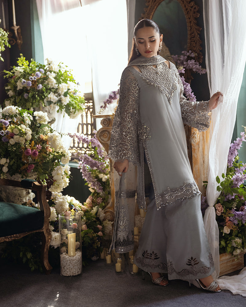 Hamid Inzar Inzar – Hira Mani Couture